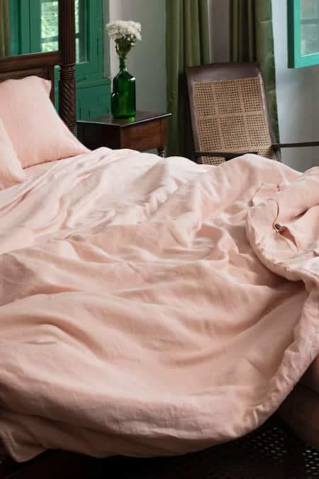 Buy Saphed Pink 100% Pure European Linen Plain Gulabjal Queen Duvet Cover Online at Aza Fashions Buy_Saphed_Pink 100% Pure European Linen Plain Gulabjal Queen Duvet Cover_Online_at_Aza_Fashions