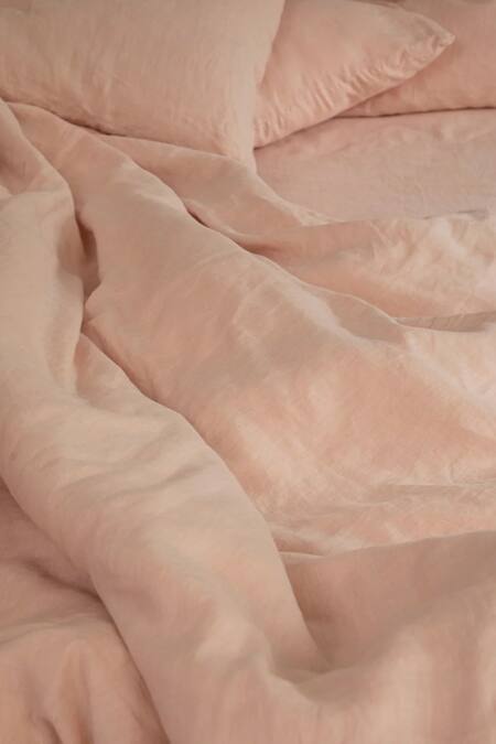 Shop Saphed Pink 100% Pure European Linen Plain Gulabjal Queen Duvet Cover Online at Aza Fashions Shop_Saphed_Pink 100% Pure European Linen Plain Gulabjal Queen Duvet Cover_Online_at_Aza_Fashions