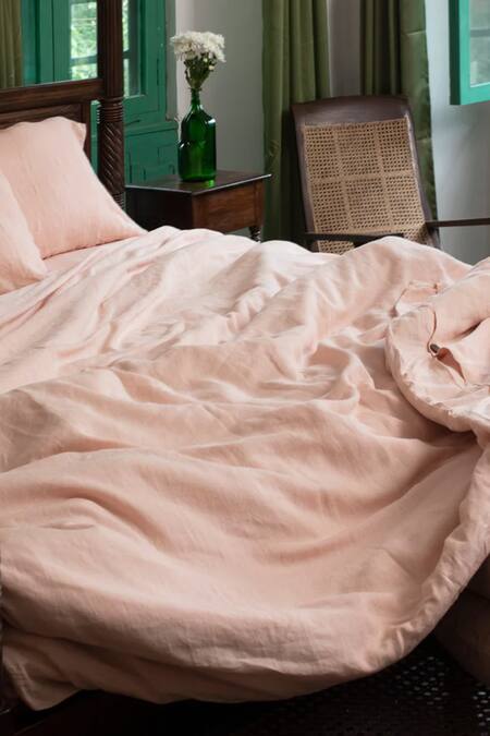 Buy Saphed Pink 100% Pure European Linen Plain Gulabjal King Duvet Cover Online at Aza Fashions Buy_Saphed_Pink 100% Pure European Linen Plain Gulabjal King Duvet Cover_Online_at_Aza_Fashions