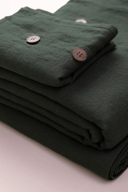 Saphed Green 100% Pure European Linen Plain Kai Queen Duvet Cover Online at Aza Fashions Saphed_Green 100% Pure European Linen Plain Kai Queen Duvet Cover_Online_at_Aza_Fashions