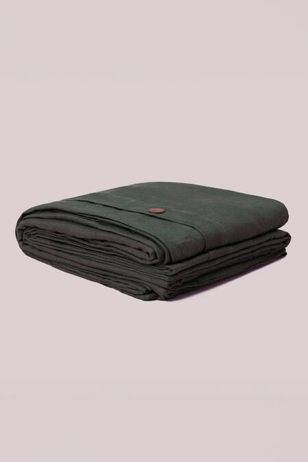 Shop Saphed Green 100% Pure European Linen Plain Kai King Duvet Cover at Aza Fashions Shop_Saphed_Green 100% Pure European Linen Plain Kai King Duvet Cover_at_Aza_Fashions
