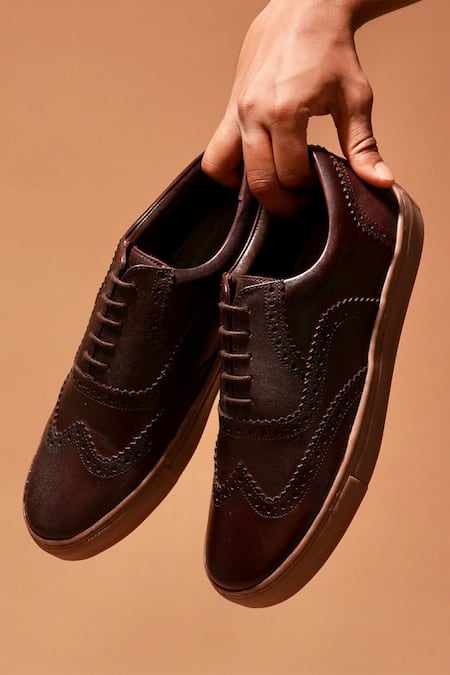 Dmodot Brown Fresco Bianco Sneakers at Aza Fashions Dmodot_Brown Fresco Bianco Sneakers _at_Aza_Fashions