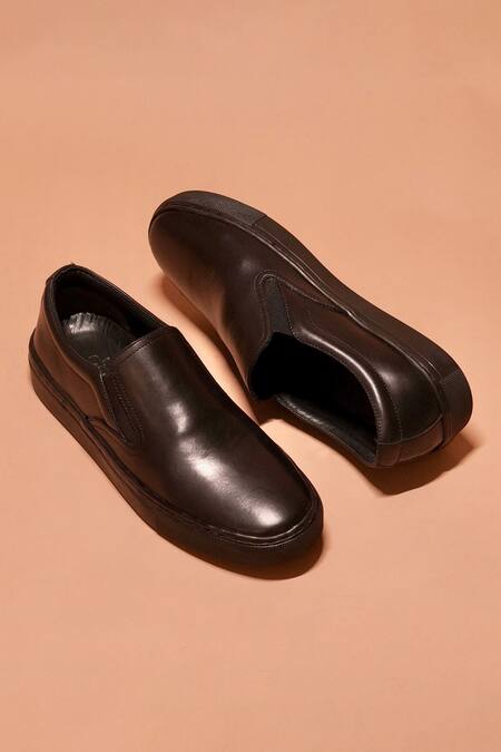 Buy_dmodot_Black Scarpo Nero Sneakers _Online_at_Aza_Fashions