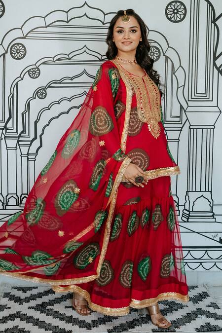 Buy Gulabo Jaipur Pink Georgette Zari, Embroidery, Gota Patti Aksar Bandhani Pattern Kurta Set Online at Aza Fashions Buy_Gulabo Jaipur_Pink Georgette Zari, Embroidery, Gota Patti Aksar Bandhani Pattern Kurta Set_Online_at_Aza_Fashions