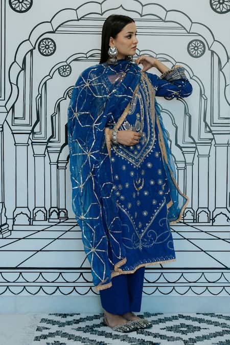Shop_Gulabo Jaipur_Blue Cotton Sequins, Embroidery Split V-neck Marina Marodi Kurta Set _Online_at_Aza_Fashions