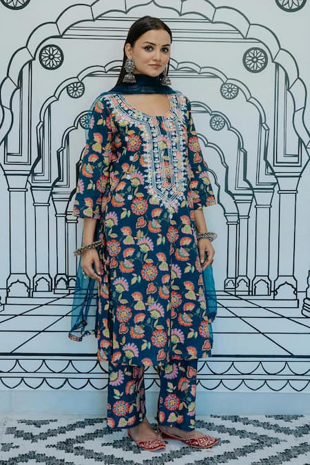 Shop_Gulabo Jaipur_Blue Cotton Embroidery, Mirrors Round Neck Naar Floral Print Kurta Set _Online_at_Aza_Fashions