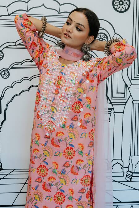 Shop_Gulabo Jaipur_Pink Cotton, Chiffon Embroidery, Mirrors Round Neck Naar Printed Kurta Set _Online_at_Aza_Fashions