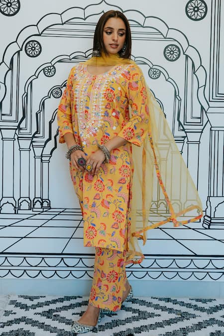 Buy_Gulabo Jaipur_Yellow Cotton Embroidery, Mirrors Round Neck Naar Bouquet Print Kurta Set _Online_at_Aza_Fashions