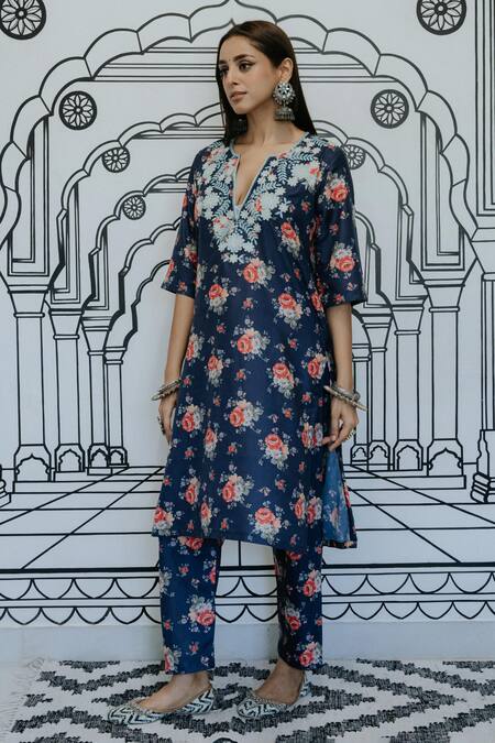 Gulabo Jaipur Blue Muslin Embroidery Split V-neck Reet Floral Print Kurta With Pant Online at Aza Fashions Gulabo Jaipur_Blue Muslin Embroidery Split V-neck Reet Floral Print Kurta With Pant_Online_at_Aza_Fashions