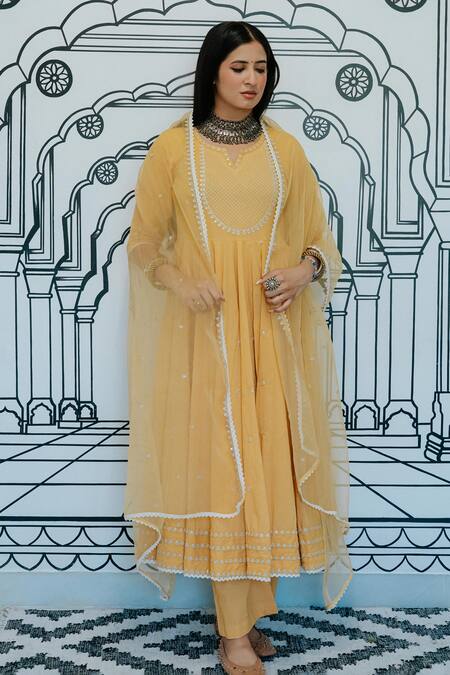 Buy_Gulabo Jaipur_Yellow Cotton Embroidery, Sequins Split Rohee Butti Threadwork Anarkali Pant Set _Online_at_Aza_Fashions