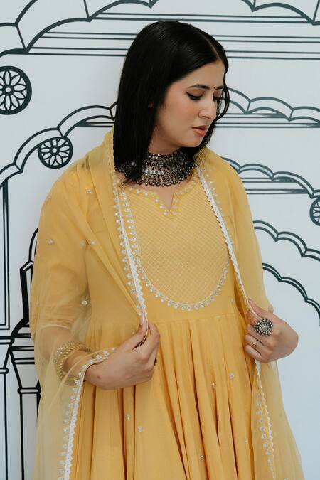 Buy_Gulabo Jaipur_Yellow Cotton Embroidery, Sequins Split Rohee Butti Threadwork Anarkali Pant Set 