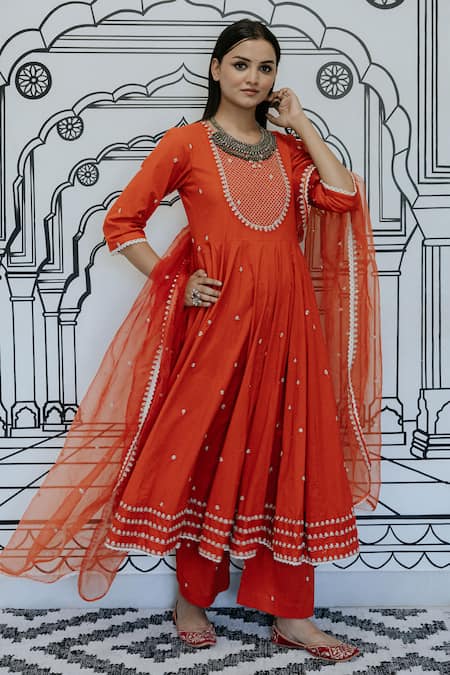 Gulabo Jaipur Red Cotton, Chiffon Sequins, Lace Rohee Floral Threadwork Anarkali Pant Set Online at Aza Fashions Gulabo Jaipur_Red Cotton, Chiffon Sequins, Lace Rohee Floral Threadwork Anarkali Pant Set _Online_at_Aza_Fashions