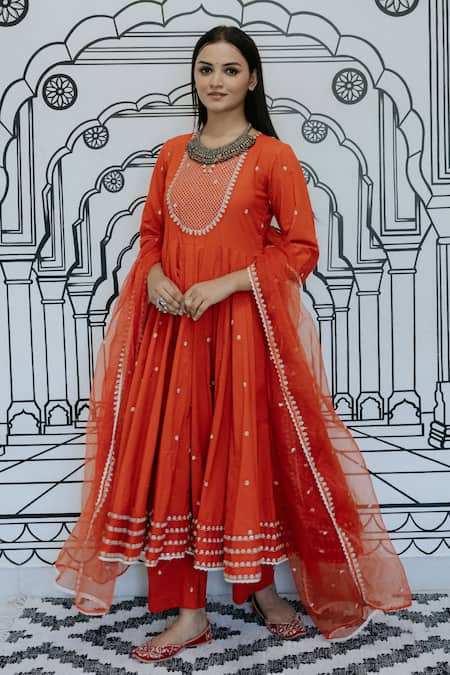Buy Gulabo Jaipur Red Cotton, Chiffon Sequins, Lace Rohee Floral Threadwork Anarkali Pant Set Online at Aza Fashions Buy_Gulabo Jaipur_Red Cotton, Chiffon Sequins, Lace Rohee Floral Threadwork Anarkali Pant Set _Online_at_Aza_Fashions