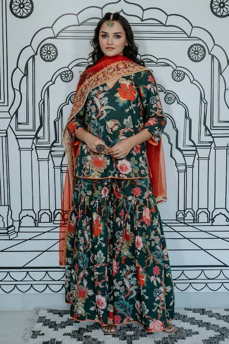 Gulabo Jaipur_Green Cotton Embroidery V-neck Ruksa Vine Print Kurta Sharara Set _Online_at_Aza_Fashions