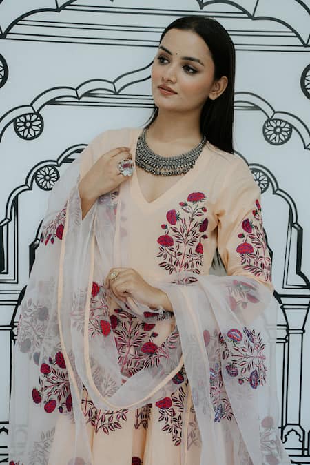 Gulabo Jaipur_Peach Cotton, Chiffon Embroidery Wafa Floral Mughal Threadwork Anarkali Pant Set _at_Aza_Fashions