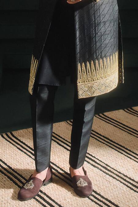 Masaba Black Silk Embroidery, Zari Embellished Bundi Kurta Set Online at Aza Fashions Masaba_Black Silk Embroidery, Zari Embellished Bundi Kurta Set _Online_at_Aza_Fashions