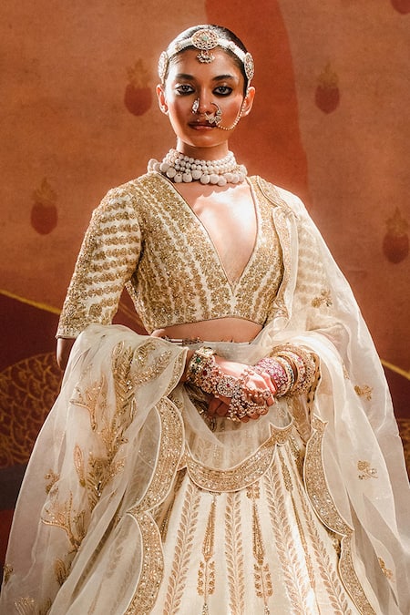 Shop Masaba Ivory , Organza Metallic Malai Barfi Embroidered Bridal Lehenga Set at Aza Fashions Shop_Masaba_Ivory , Organza Metallic Malai Barfi Embroidered Bridal Lehenga Set _at_Aza_Fashions