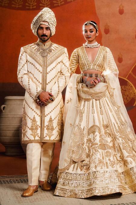 Shop Masaba Ivory , Organza Metallic Malai Barfi Embroidered Bridal Lehenga Set Online at Aza Fashions Shop_Masaba_Ivory , Organza Metallic Malai Barfi Embroidered Bridal Lehenga Set _Online_at_Aza_Fashions