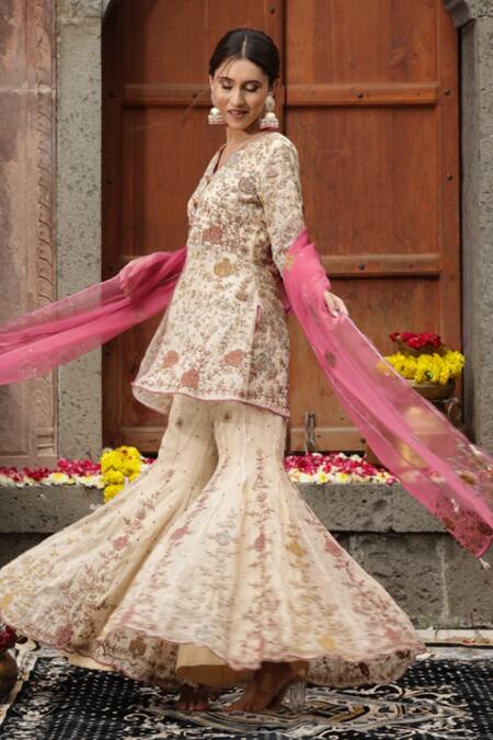 Farha Syed Beige Chanderi Silk, Organza, Taffeta Rose Vine Dori Kalidar Sharara Set Online at Aza Fashions Farha Syed_Beige Chanderi Silk, Organza, Taffeta Rose Vine Dori Kalidar Sharara Set _Online_at_Aza_Fashions