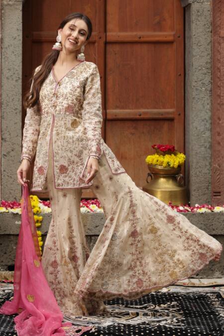 Buy Farha Syed Beige Chanderi Silk, Organza, Taffeta Rose Vine Dori Kalidar Sharara Set Online at Aza Fashions Buy_Farha Syed_Beige Chanderi Silk, Organza, Taffeta Rose Vine Dori Kalidar Sharara Set _Online_at_Aza_Fashions