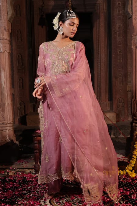 Farha Syed_Pink Chanderi Silk, Organza, Gingham Beads, Cut Swirl Cutwork Kurta Palazzo Set _Online_at_Aza_Fashions