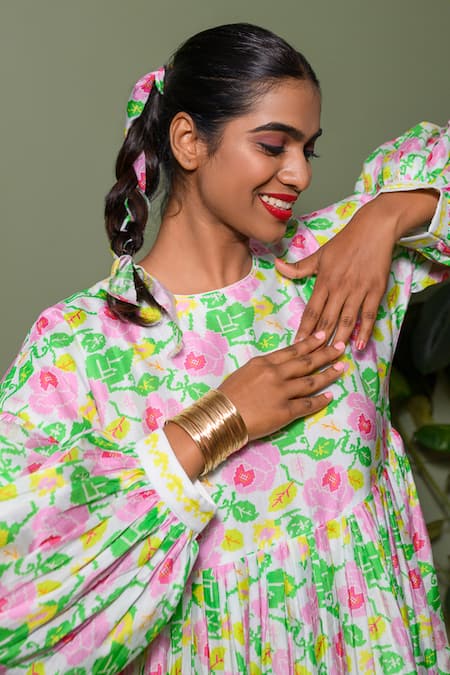 Buy Prachi Kamat White Chanderi Crew Neck Blossom Art Print Gathered Midi Dress Online at Aza Fashions Buy_Prachi Kamat_White Chanderi Crew Neck Blossom Art Print Gathered Midi Dress _Online_at_Aza_Fashions