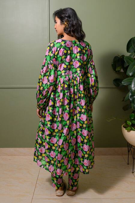 Prachi Kamat_Black Organza, Chanderi, Linen Sequins Crew Neck Florence Print Kurta Pant Set _at_Aza_Fashions