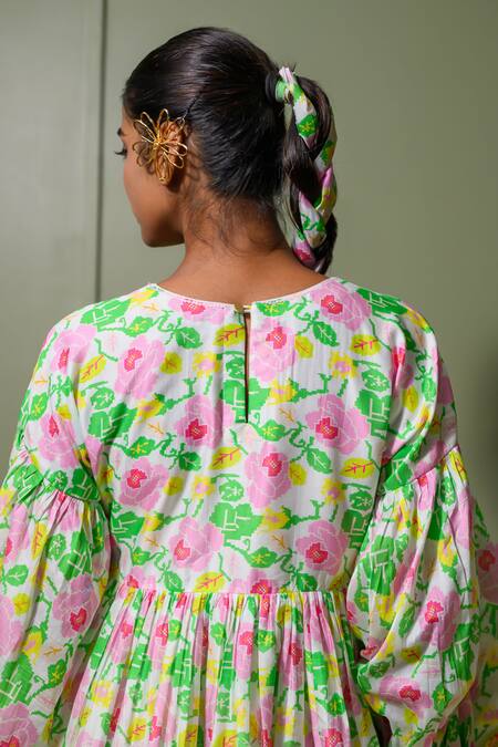 Buy_Prachi Kamat_White Organza, Chanderi Crew Neck Florence Art Print Kurta Pant Set _Online_at_Aza_Fashions