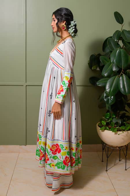 Shop Prachi Kamat White Organza, Chanderi, Linen French Striped Blossom Print Anarkali Set Online at Aza Fashions Shop_Prachi Kamat_White Organza, Chanderi, Linen French Striped Blossom Print Anarkali Set _Online_at_Aza_Fashions