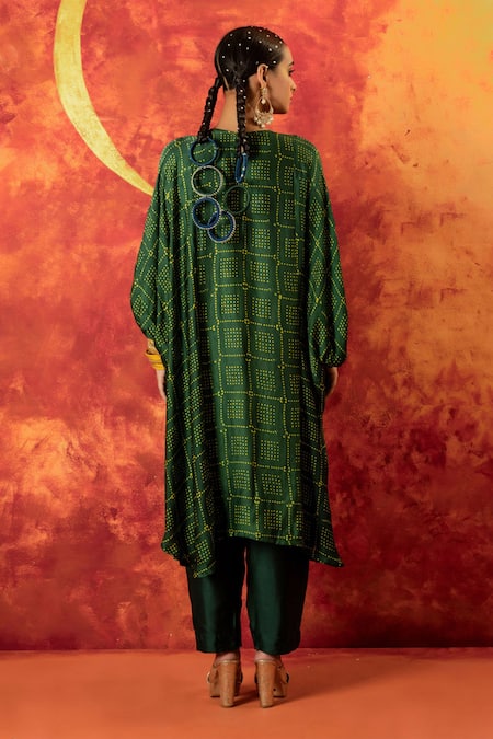 Shop Prahnaaya Green Satin, Silk Embroidery, Sequins Round Sitara Ajrakh Hand Kurta With Pant at Aza Fashions Shop_Prahnaaya_Green Satin, Silk Embroidery, Sequins Round Sitara Ajrakh Hand Kurta With Pant _at_Aza_Fashions