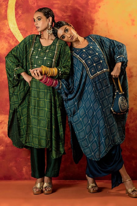Prahnaaya Green Satin, Silk Embroidery, Sequins Round Sitara Ajrakh Hand Kurta With Pant Online at Aza Fashions Prahnaaya_Green Satin, Silk Embroidery, Sequins Round Sitara Ajrakh Hand Kurta With Pant _Online_at_Aza_Fashions