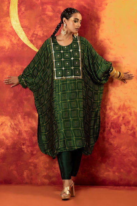 Buy Prahnaaya Green Satin, Silk Embroidery, Sequins Round Sitara Ajrakh Hand Kurta With Pant Online at Aza Fashions Buy_Prahnaaya_Green Satin, Silk Embroidery, Sequins Round Sitara Ajrakh Hand Kurta With Pant _Online_at_Aza_Fashions