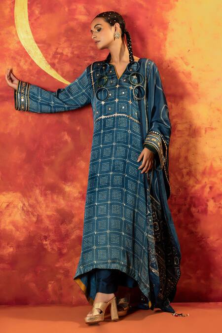 Buy_Prahnaaya_Blue Satin, Silk Embroidery Split Heena Ajrakh Hand Blocked Kurta Pant Set _Online_at_Aza_Fashions