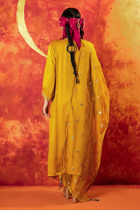 Shop Prahnaaya Yellow Velour, Silk Organza Sequins, Pearls, Luna Embroidered Kurta And Pant Set at Aza Fashions Shop_Prahnaaya_Yellow Velour, Silk Organza Sequins, Pearls, Luna Embroidered Kurta And Pant Set _at_Aza_Fashions