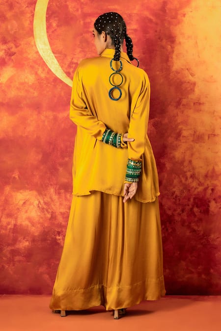 Shop Prahnaaya Yellow Satin, Silk Gota Patti, Luna Embroidered Tunic With Oversized Pant at Aza Fashions Shop_Prahnaaya_Yellow Satin, Silk Gota Patti, Luna Embroidered Tunic With Oversized Pant _at_Aza_Fashions