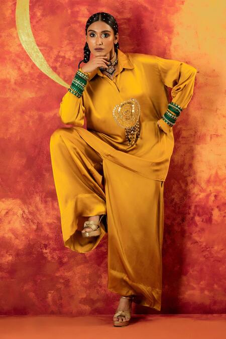Prahnaaya Yellow Satin, Silk Gota Patti, Luna Embroidered Tunic With Oversized Pant Online at Aza Fashions Prahnaaya_Yellow Satin, Silk Gota Patti, Luna Embroidered Tunic With Oversized Pant _Online_at_Aza_Fashions