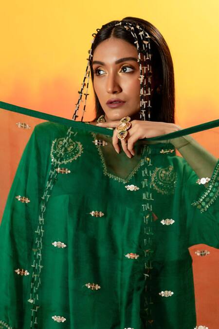 Buy Prahnaaya Green Silk Organza, Viscose Luna Embroidered Asymmetric Kurta And Dhoti Pant Set Buy_Prahnaaya_Green Silk Organza, Viscose Luna Embroidered Asymmetric Kurta And Dhoti Pant Set