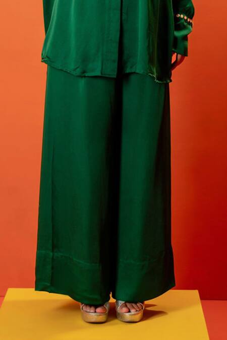 Prahnaaya Green Viscose, Satin Sequins, Gota Luna Embroidered Tunic With Oversized Pant Online at Aza Fashions Prahnaaya_Green Viscose, Satin Sequins, Gota Luna Embroidered Tunic With Oversized Pant _Online_at_Aza_Fashions