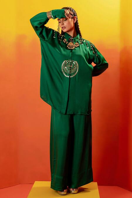 Buy Prahnaaya Green Viscose, Satin Sequins, Gota Luna Embroidered Tunic With Oversized Pant Online at Aza Fashions Buy_Prahnaaya_Green Viscose, Satin Sequins, Gota Luna Embroidered Tunic With Oversized Pant _Online_at_Aza_Fashions