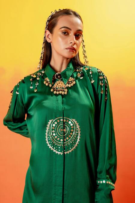 Shop Prahnaaya Green Viscose, Satin Sequins, Gota Luna Embroidered Tunic With Oversized Pant Online at Aza Fashions Shop_Prahnaaya_Green Viscose, Satin Sequins, Gota Luna Embroidered Tunic With Oversized Pant _Online_at_Aza_Fashions