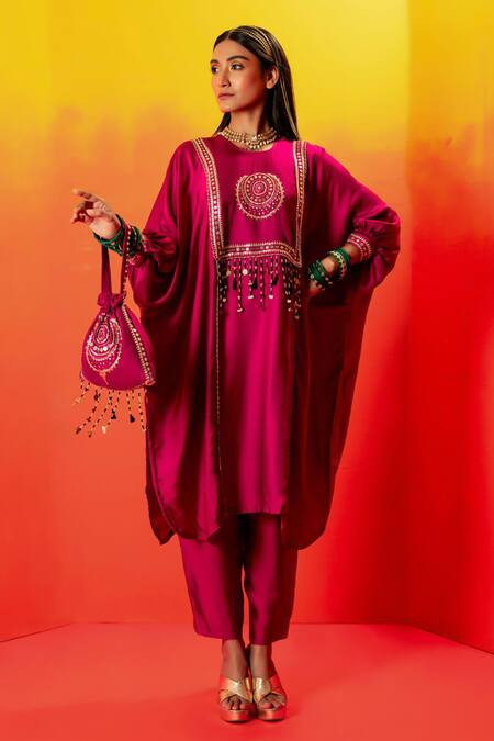 Prahnaaya Pink Velour, Silk Organza, Velvet Luna Embroidered Straight Kurta And Pant Set Online at Aza Fashions Prahnaaya_Pink Velour, Silk Organza, Velvet Luna Embroidered Straight Kurta And Pant Set _Online_at_Aza_Fashions