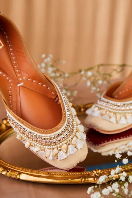 House Of Vian_Gold Pearls, Sequins, Tassels Sheen Embroidered Juttis _Online_at_Aza_Fashions