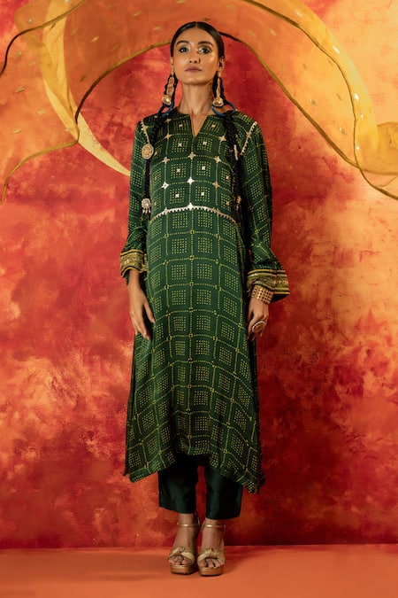 Prahnaaya Green Satin, , Organza Sequins, Sitara Ajrakh Hand Kurta Pant Set at Aza Fashions Prahnaaya_Green Satin, , Organza Sequins, Sitara Ajrakh Hand Kurta Pant Set _at_Aza_Fashions