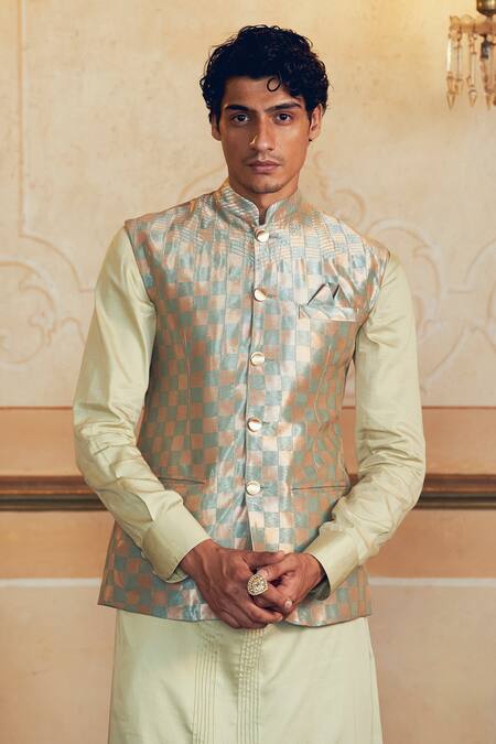 Buy_Aditi Gupta_Silver Jacquard Banarasi Checkered Bundi Set _Online_at_Aza_Fashions