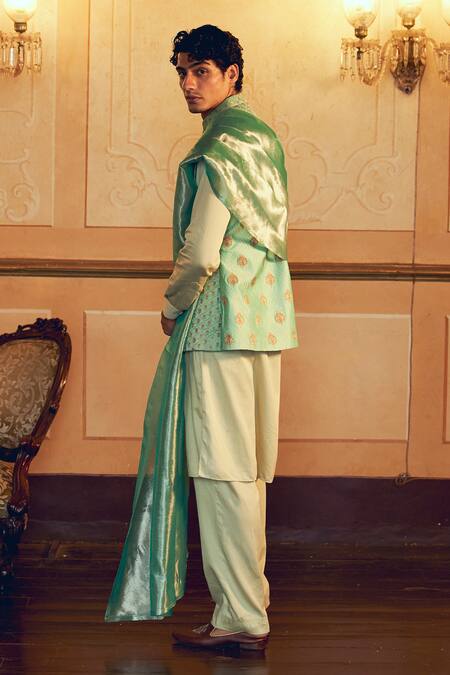 Aditi Gupta_Green Jacquard Banarasi Zari Quilted Mint Bundi Set _at_Aza_Fashions
