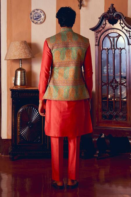 Shop_Aditi Gupta_Multi Color Jamawar Multicolor Zari Bundi Kurta Set _Online_at_Aza_Fashions