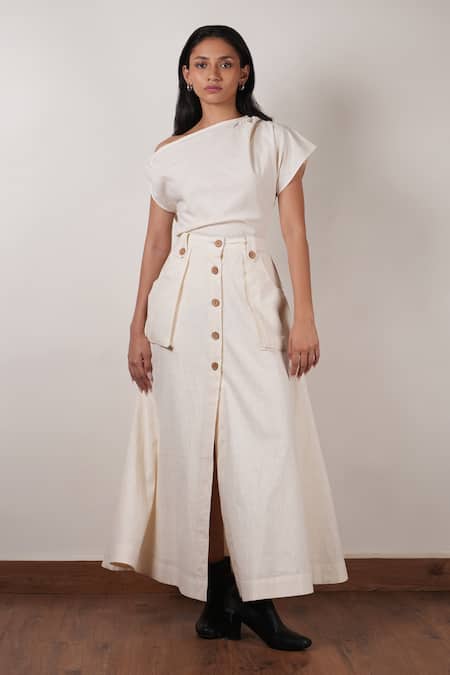 Buy MATI_1 Off White Cotton One Shoulder Plain Top Online at Aza Fashions Buy_MATI_1_Off White Cotton One Shoulder Plain Top _Online_at_Aza_Fashions