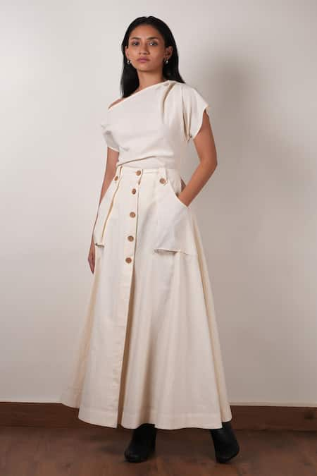 MATI Off White Cotton Solid Button-down Skirt 