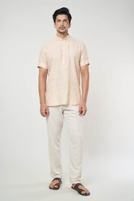 Arihant Rai Sinha Solid Half Sleeves Short Kurta 