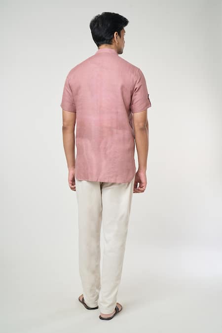 Arihant Rai Sinha Plain Half Sleeves Short Kurta 